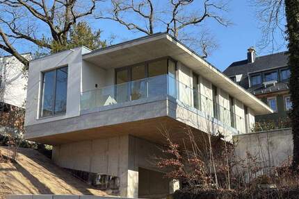 *einmalige Gelegenheit - modernes und freistehendes Einfamilienhaus auf dem Weißen Hirsch* - Dresden Bühlau/Weißer Hirsch