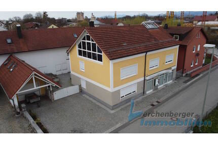Schönes Wohn- und Geschäftshaus in Osterhofen - Osterhofen / Altenmarkt