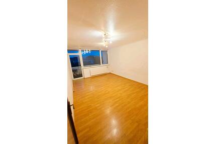 Wohnung in Zentrum - 1.150,00&nbsp;EUR Kaltmiete, ca.&nbsp; 75,00&nbsp;m&sup2; in Düren (PLZ: 52351) Distelrath