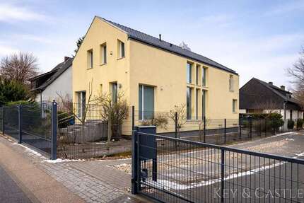 Haus zum Kaufen in Berlin 990.000,00 € 204 m²