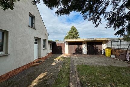 Doppelhaushälfte in Lauta - 110.000,00&nbsp;EUR Kaufpreis, ca.&nbsp; 98,00&nbsp;m&sup2; in Senftenberg (PLZ: 01968)