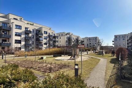 *** neuwertige moderne 2-Zimmer-Wohnung mit Terrasse und Garten sowie perfekter Infrastruktur in Berlin-Biesdorf ***