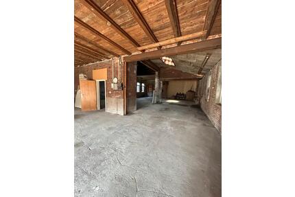 Lagerfläche zu vermieten - 500,00&nbsp;EUR Kaltmiete, ca.&nbsp; 250,00&nbsp;m&sup2; in Stadthagen (PLZ: 31655)