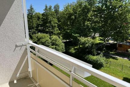 Kappel * Funktionale 3 Zimmer * Balkon * Frei - Chemnitz Kapellenberg