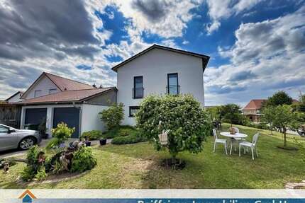 Haus zum Kaufen in Riekofen 545.000,00 € 140 m²