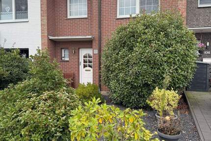 MeinRaum... Einfamilien-Reihenhaus mit WeitBlick, pflegeleichten Garten, Terrasse und Garage in Heinsberg-Aphoven