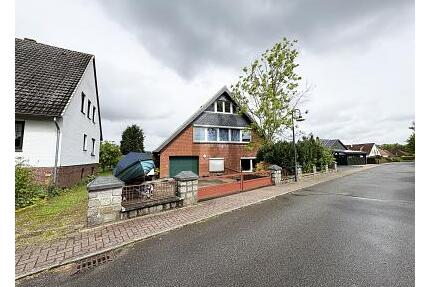 ATTRAKTIVE LAGE UND VIEL PLATZ - 449.000,00&nbsp;EUR Kaufpreis, ca.&nbsp; 239,00&nbsp;m&sup2;&nbsp;Wohnfl&auml;che in Fahrdorf (PLZ: 24857)