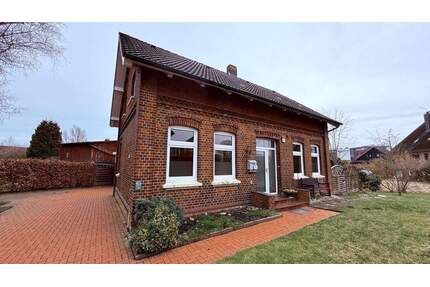 RESERVIERT - Einfamilienhaus mit Potenzial und Garten in ruhiger Lage in Kirchwerder - Hamburg