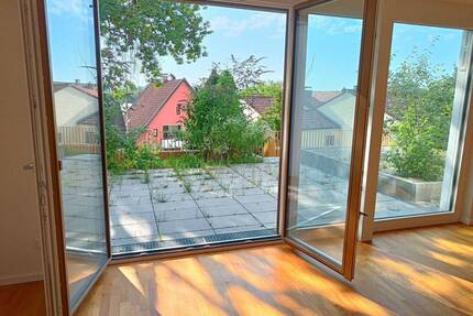 Familienidylle mit Garten: Innenstadt Freising -Stilvolle 4-Zimmer-Erdgeschosswohnung zu verkaufen!