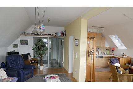 Charmante 2,5 Zimmer DG-Wohnung - Überlingen