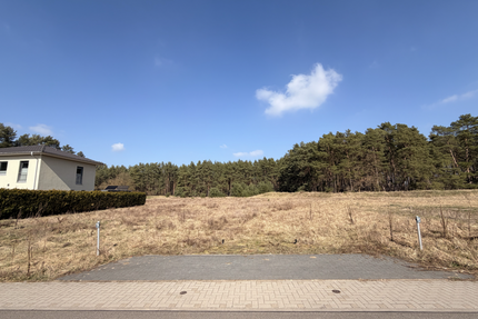 Grundstück zu verkaufen in Schönwalde-Glien 132.000,00 € 550 m²