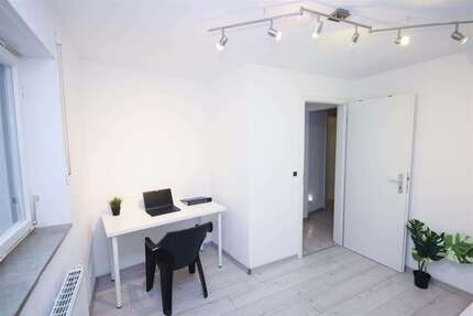 WG-Zimmer in Stuttgart 525,00 € 11 m²