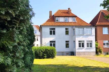 Haus zum Kaufen in Hagenow 220.000,00 € 260 m²