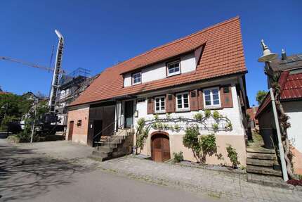 Haus zum Kaufen in Neckartailfingen 349.000,00 € 96.08 m²