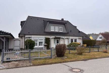 Haus zum Kaufen in Trassenheide 499.000,00 € 149 m²
