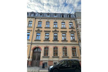 Kapitalanlage mit Potenzial – Vermietete 4-Zimmer-Wohnung - Plauen Bahnhofsvorstadt