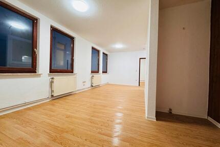 Wohnung zentral in Hameln - 700,00&nbsp;EUR Kaltmiete, ca.&nbsp; 78,00&nbsp;m&sup2; in Hameln (PLZ: 31785)
