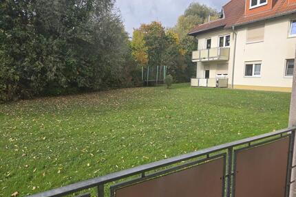 Helle Mietwohnung im grünen. - 480,00&nbsp;EUR Kaltmiete, ca.&nbsp; 84,00&nbsp;m&sup2; in Anrode (PLZ: 99976)