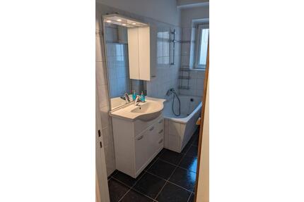 3 Zimmer 66 m² mit großem Balkon in zentraler und ruhiger Lage - Berlin Charlottenburg-Wilmersdorf