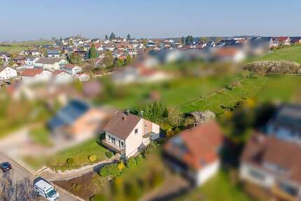 Haus zum Kaufen in Oberderdingen 349.000,00 € 121 m²