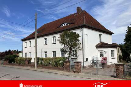 Haus zum Kaufen in Behnsdorf 185.000,00 € 330 m²
