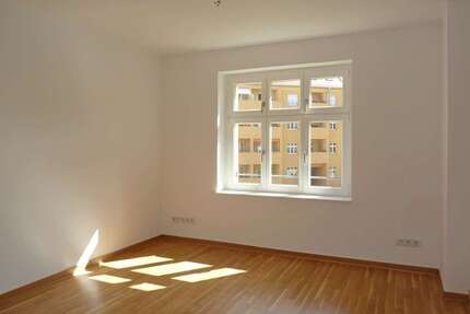 Wohnung zum Kaufen in Leipzig 144.000,00 € 50.93 m²