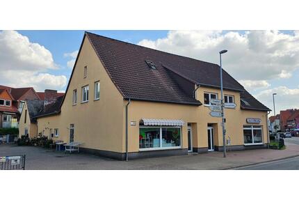Charmantes Wohn- und Geschäftshaus mit Entwicklungspotenzial im H - Lindhorst