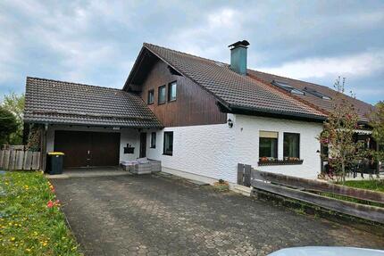 Eigentumswohnung 98,88 m² mit Garten 461,20 m² (ohne Provison) - Stetten