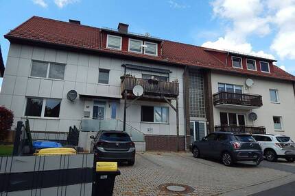 3-Zimmer Erdgeschoßwohnung ca. 102 m² mit Terrasse und Balkon in 37079 Göttingen Groß Ellershausen!