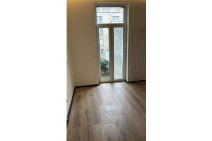 3-Raumwohnung mit Balkon im 1. OG in Dessau zu vermieten. - Dessau-Roßlau