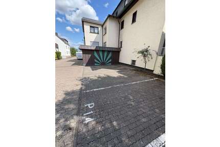 Garage zu vermieten in Mülheim-Kärlich 80,00 € 15 m²