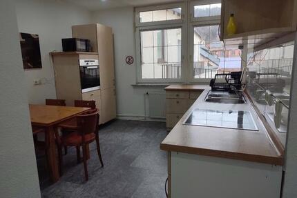 3 Zimmerwohnung in Rudolstadt Zentrum zu vermieten