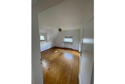 3 Zimmer-Wohnung (ab Mai) - 520,00&nbsp;EUR Kaltmiete, ca.&nbsp; 60,00&nbsp;m&sup2; in Creglingen (PLZ: 97993)