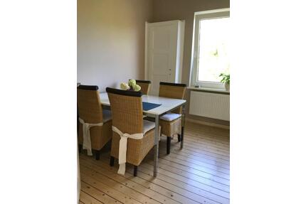 Wunderschöne helle 2 Zimmerwohnung mit Parkettboden - Wilhelmshaven