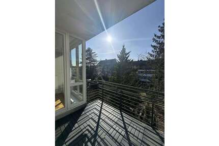 Wohnung zum Mieten in Berlin 1.129,38 € 93.31 m²