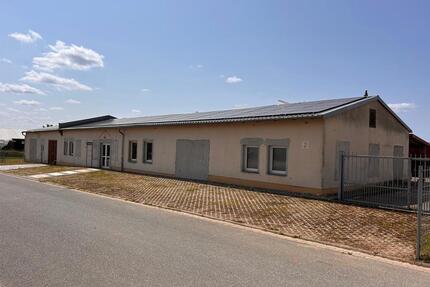 Attraktive Gewerbeimmobilie mit großzügiger Fläche - WarenMüritz - Waren (Müritz)