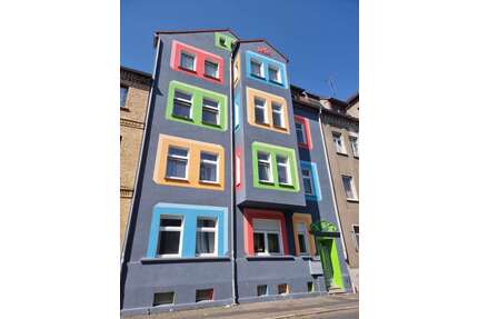 Haus zum Kaufen in Bitterfeld-Wolfen 430.000,00 € 458.62 m²