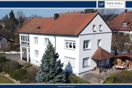 Mehrfamilienhaus mit Ausbaureserve und großem Garten für gemeinsames Leben - Stegaurach / Waizendorf