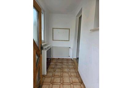 Freistehendes Einfamilienhaus - 950,00&nbsp;EUR Kaltmiete, ca.&nbsp; 150,00&nbsp;m&sup2; in Rammelsbach (PLZ: 66887)