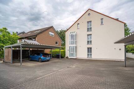Großzügige 4-Zimmer-Eigentumswohnung mit Wintergarten und Carport in Steinhagen-Amshausen