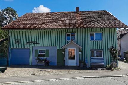 Kleines Bauernhaus mit großer Scheune und viel Potenzial - Leutkirch im Allgäu