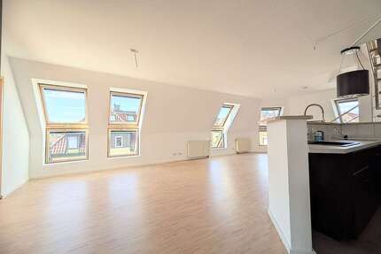 Wohnung zum Mieten in Stuttgart 1.642,00 € 108 m²