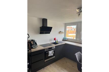 3 Zimmer Wohnung teilmöbliert abzugeben, 2.OG - Schweinfurt Gartenstadt