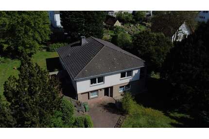 Haus zum Kaufen in Bad Honnef 695.000,00 € 227 m²