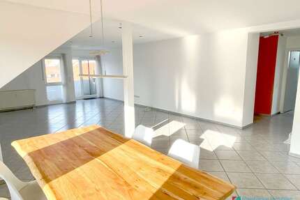 Wohnung zum Kaufen in Neulußheim 299.000,00 € 116 m²