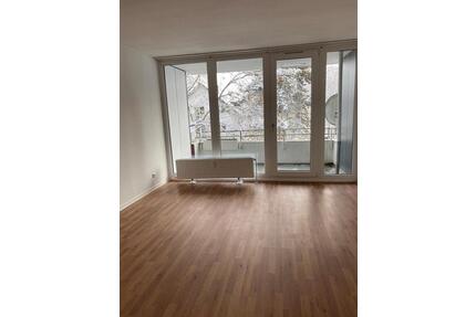 Frisch renovierte 3-Zimmer-Wohnung mit Balkon und neuem Bad in Siegen - ab sofort verfügbar!