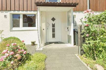 Haus zum Kaufen in Kiel 294.000,00 € 102 m²