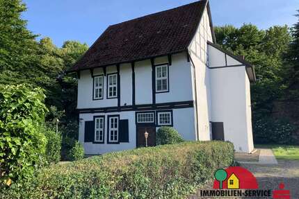 Haus zum Kaufen in Bückeburg 349.000,00 € 200 m²