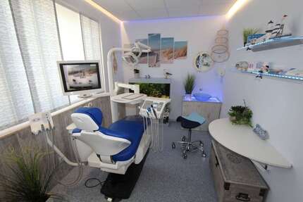 Büro in Waldbröl 2.155,00 € 210 m²