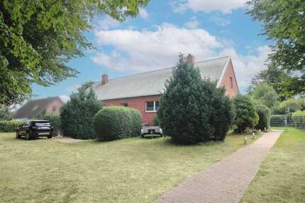 Haus zum Kaufen in Tröndel 625.000,00 € 310.78 m²